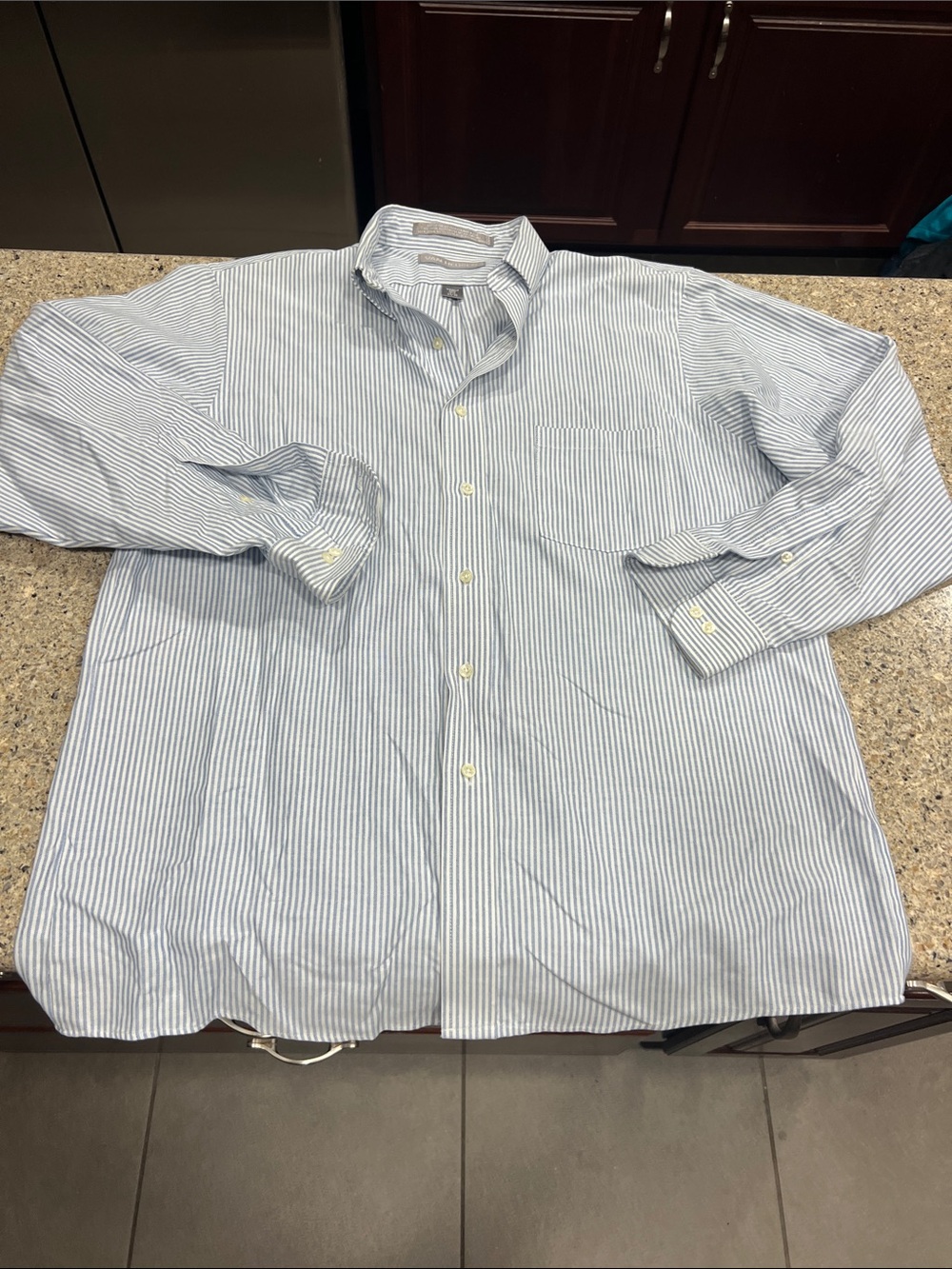 Van heusen 16 1/2 34/35 Men's Blue Striped Button-Down Dress Shirt z23